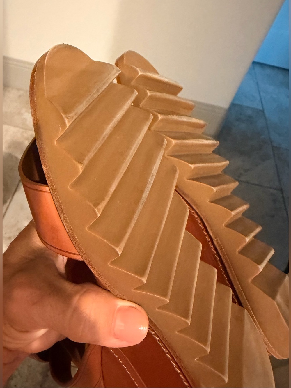 Tamara Mellon Ankle Strap Wedge Platform Women's SZ 38 Sandals Brown $800 Summer - Picture 7 of 8